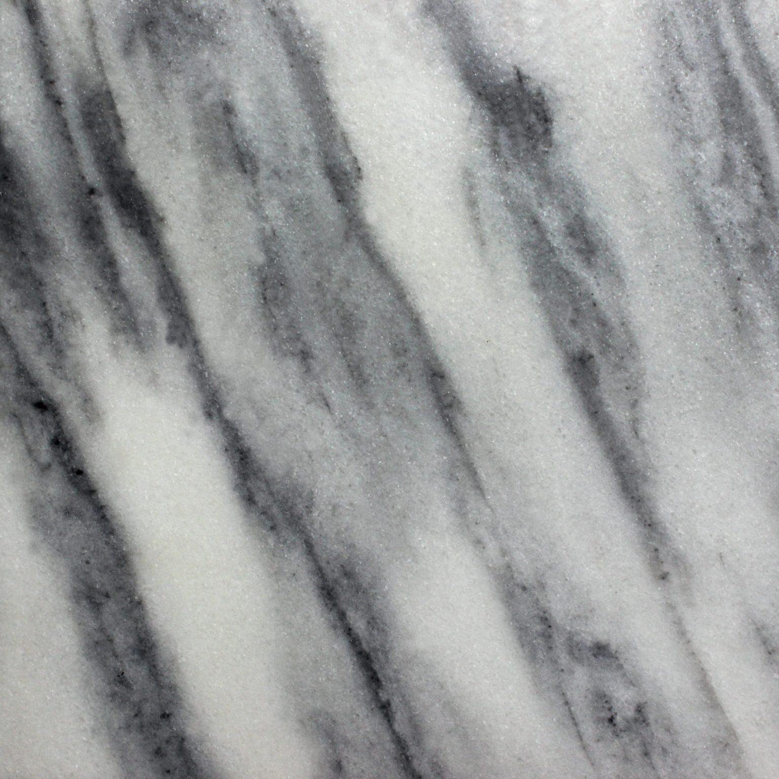 Ruivina-Fantazy-Brushed.jpg